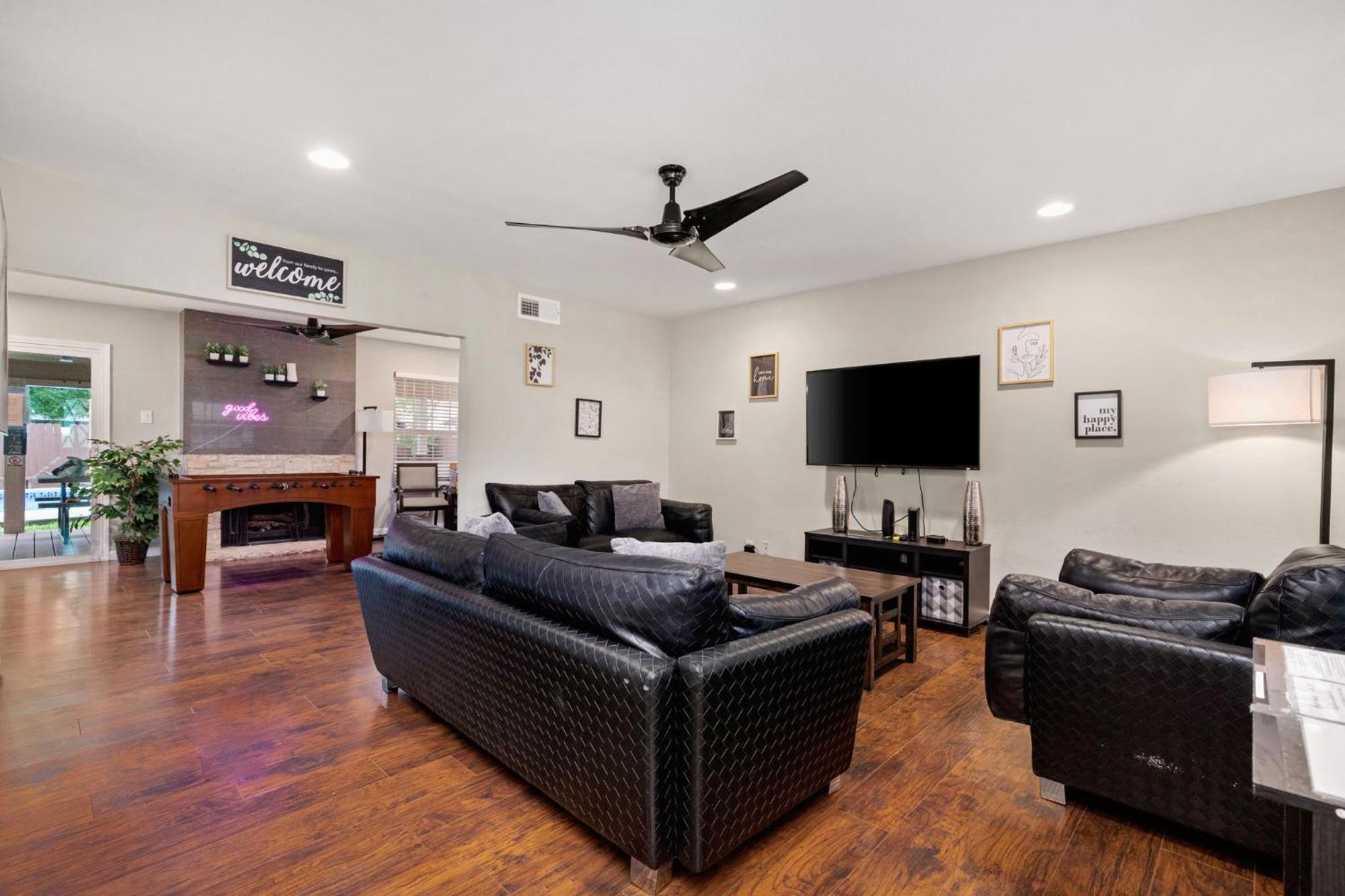 Spacious 4 Bedroom With Pool-Minutes To Seaworld And Lackland Afb Σαν Αντόνιο Εξωτερικό φωτογραφία