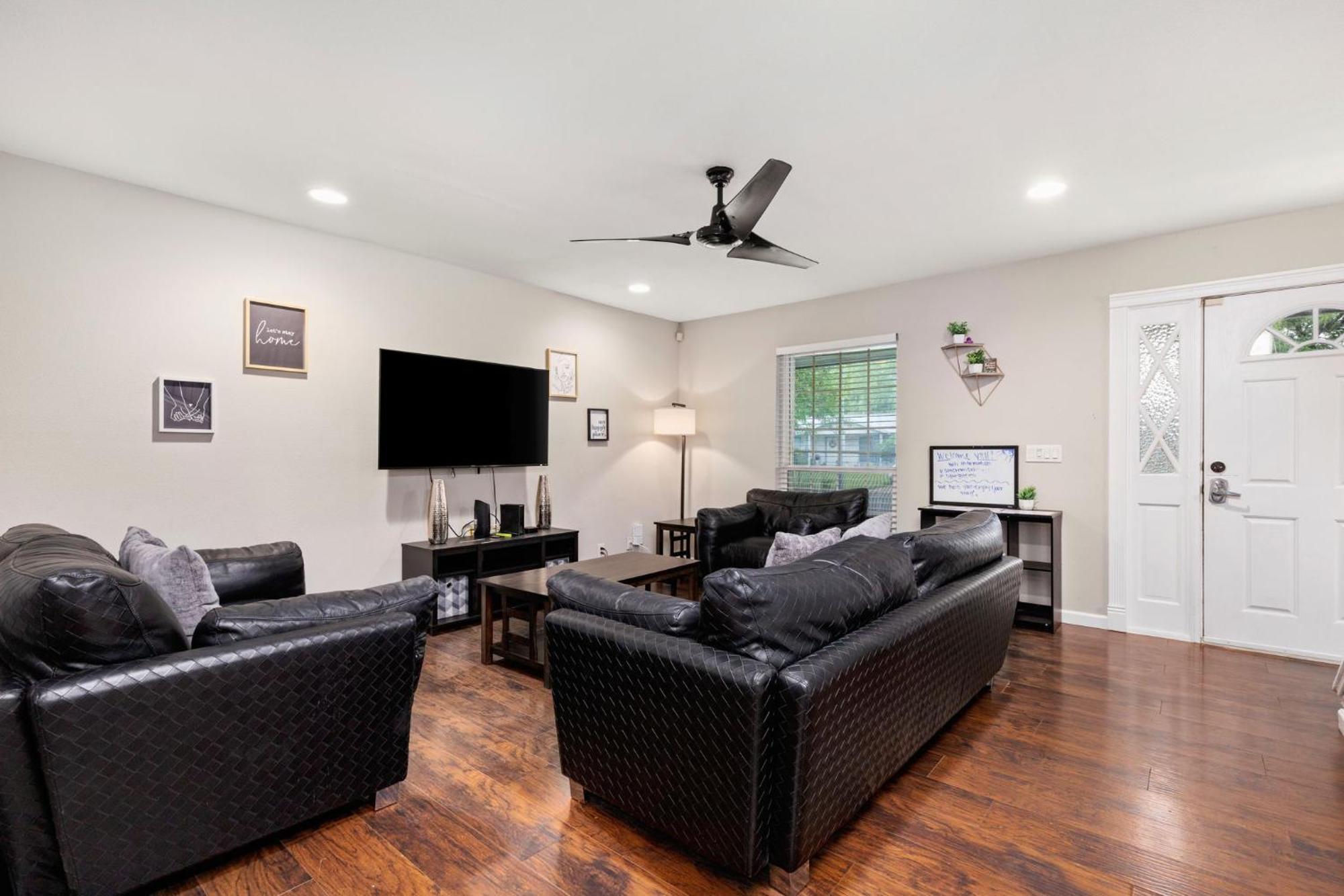 Spacious 4 Bedroom With Pool-Minutes To Seaworld And Lackland Afb Σαν Αντόνιο Εξωτερικό φωτογραφία