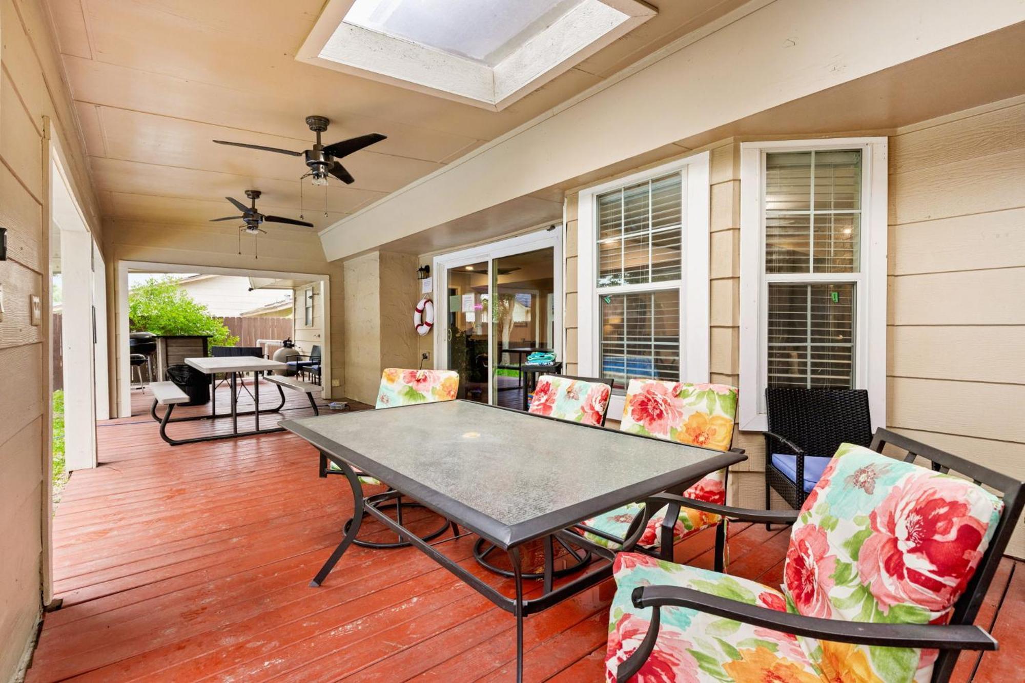Spacious 4 Bedroom With Pool-Minutes To Seaworld And Lackland Afb Σαν Αντόνιο Εξωτερικό φωτογραφία